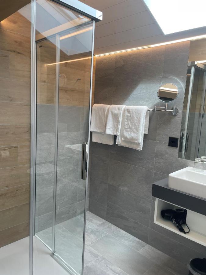 Boutique Hotel Corbetta - Spa 60M2 - La Montagne A 5 Minutes De L'Autoroute A12 Aux Paccots Sur Montreux - Nouveau Loft Familial - Profitez Du Lac Leman Et Des Montagnes En Meme Temps Les Paccots Exterior photo