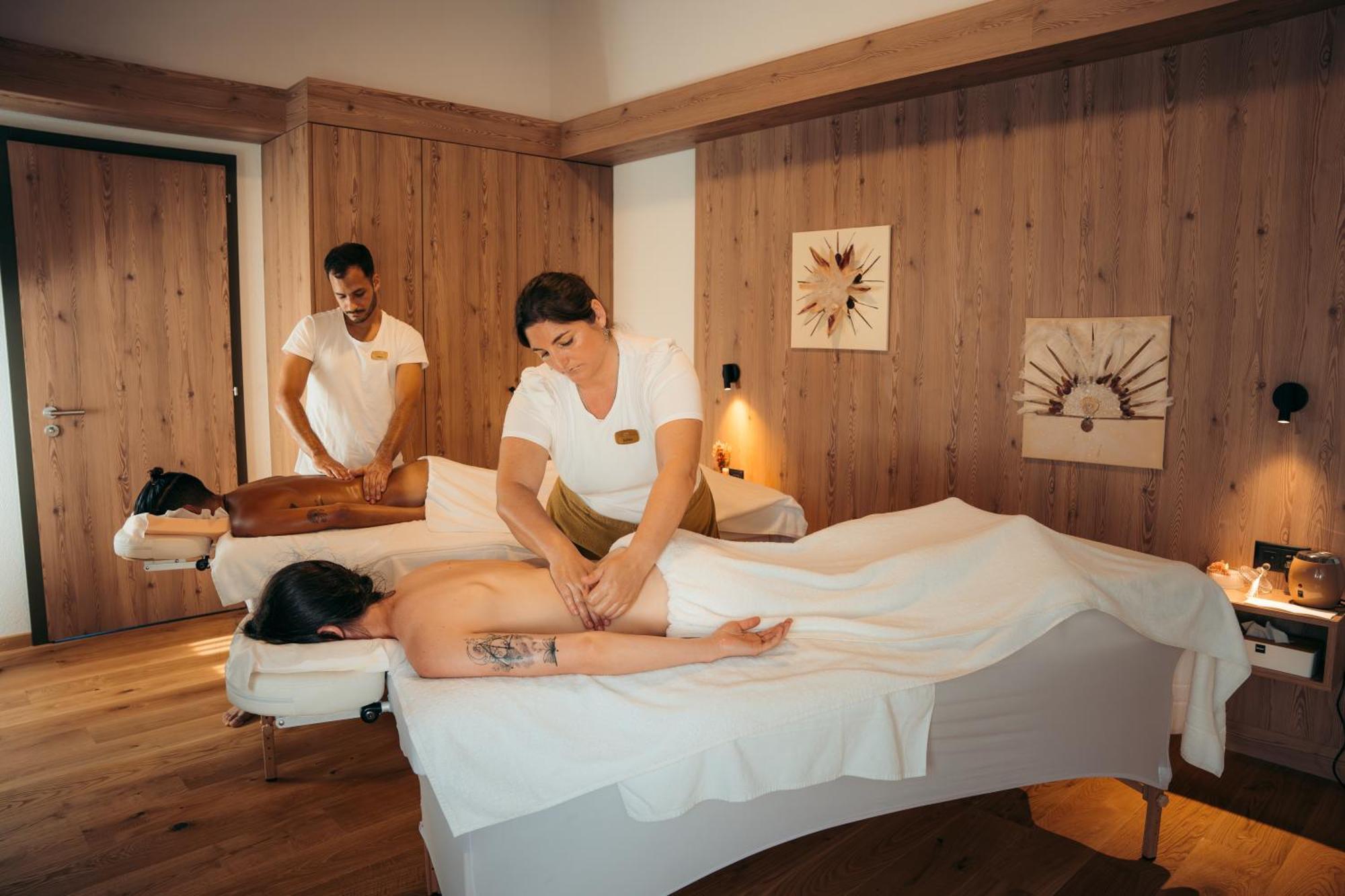 Boutique Hotel Corbetta - Spa 60M2 - La Montagne A 5 Minutes De L'Autoroute A12 Aux Paccots Sur Montreux - Nouveau Loft Familial - Profitez Du Lac Leman Et Des Montagnes En Meme Temps Les Paccots Exterior photo